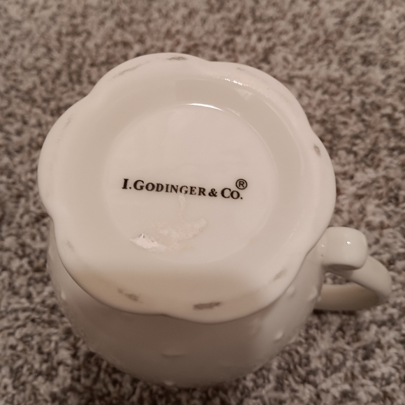Godinger Pitcher - Picture 5 of 5